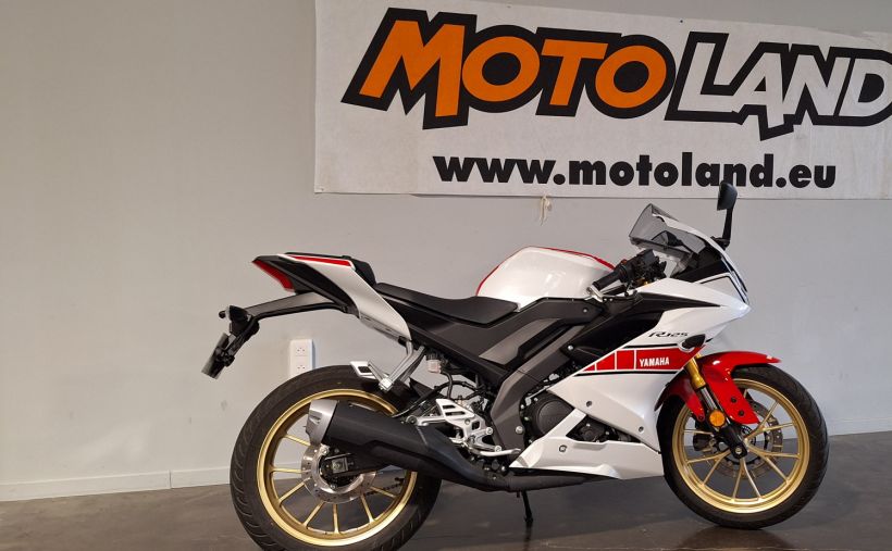 YAMAHA YZF-R125 1