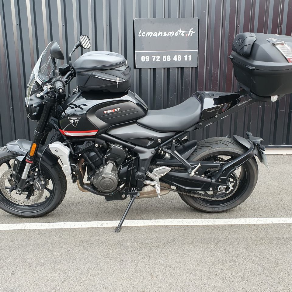 TRIUMPH TRIDENT 660 20