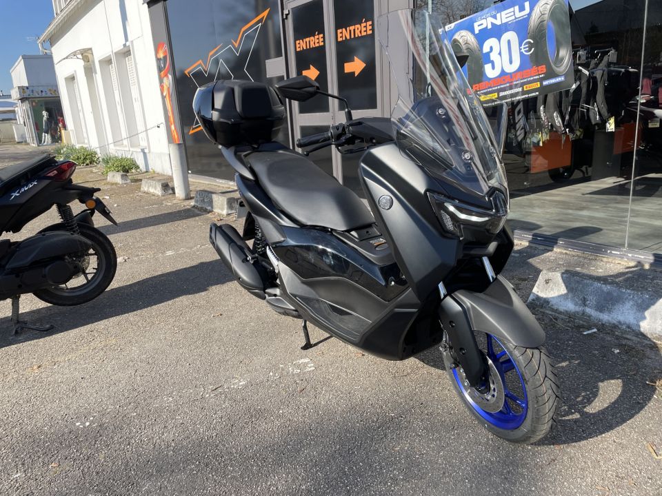 YAMAHA NMAX 125 1