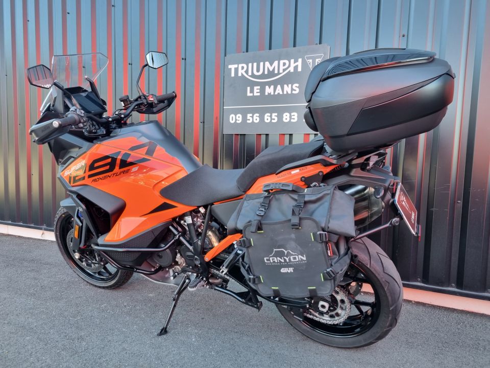 KTM 1290 SUPER ADVENTURE S 20