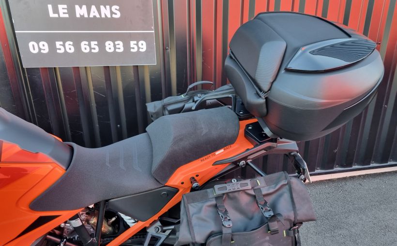 KTM 1290 SUPER ADVENTURE S 6
