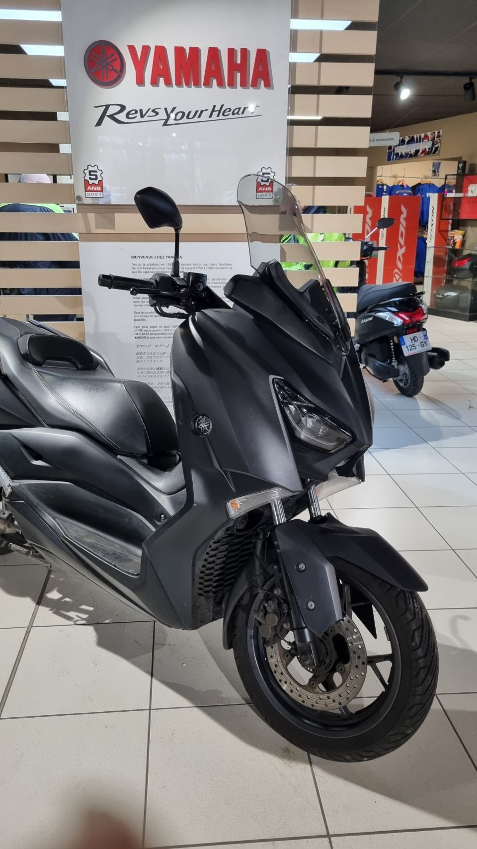 YAMAHA XMAX 125 1