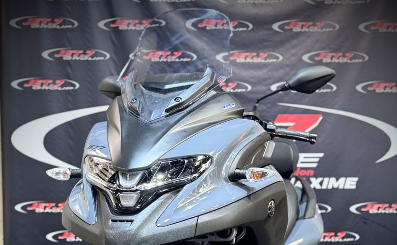 YAMAHA TRICITY 300 2