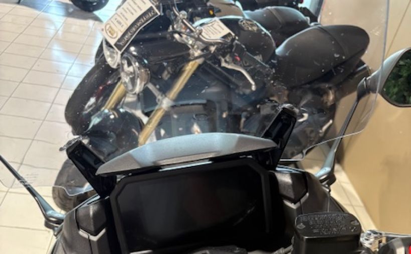 YAMAHA XP T-MAX 560 TECH MAX 2
