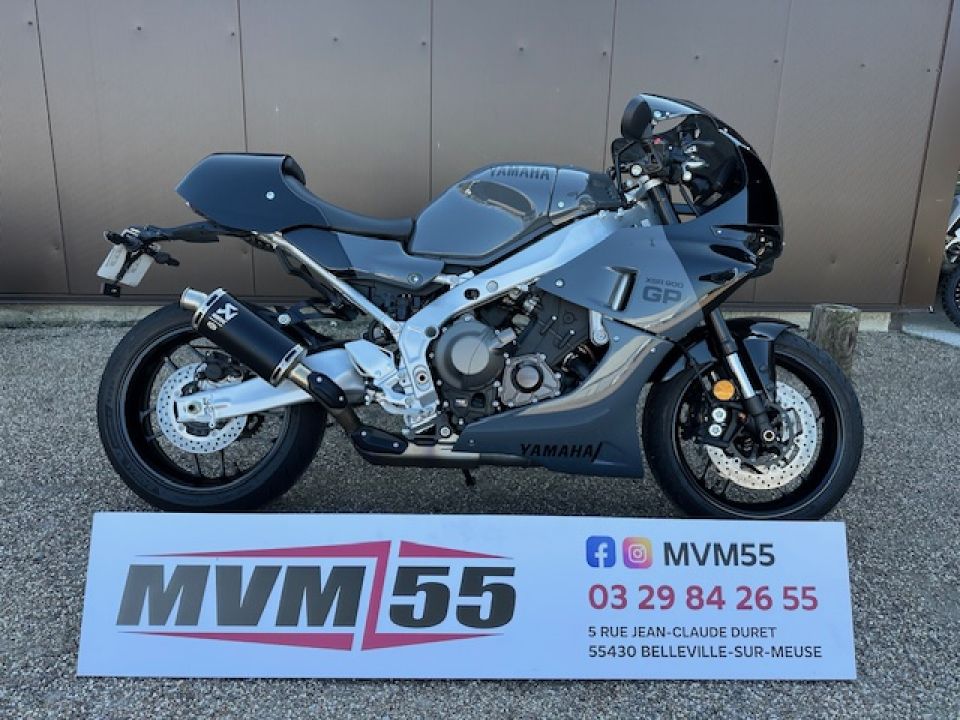 YAMAHA XSR 900 GP 0