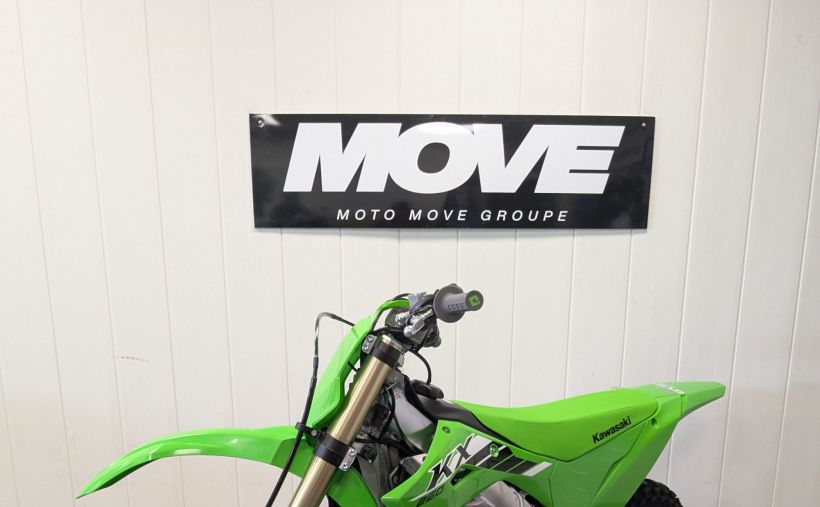 KAWASAKI KX250F CROSS 3