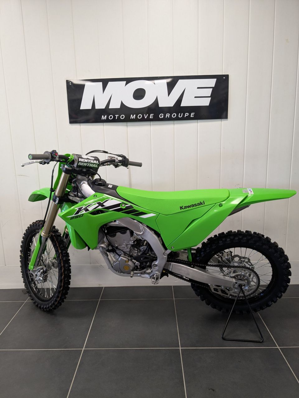 KAWASAKI KX250F CROSS 4