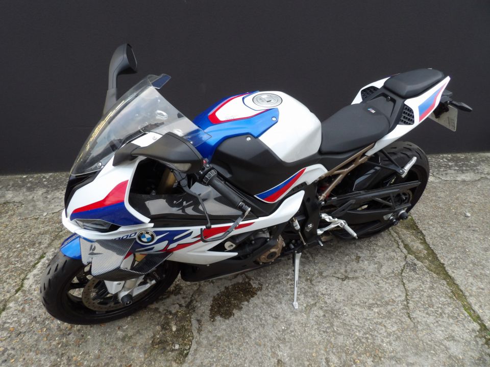 BMW S1000RR 4
