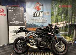 TRIUMPH STREET TRIPLE 765 RS - 2019