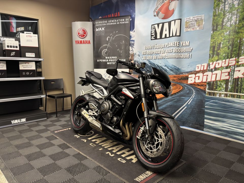 TRIUMPH STREET TRIPLE 765 RS 1