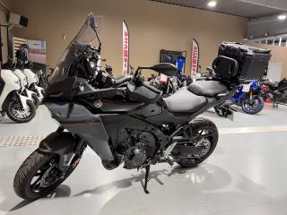 YAMAHA TRACER 9 Y-AMT - 2025