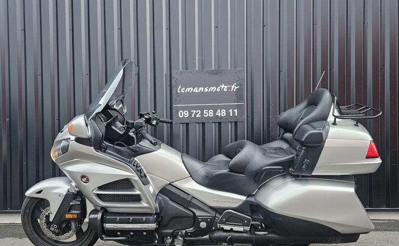 HONDA GL1800 GOLDWING 15