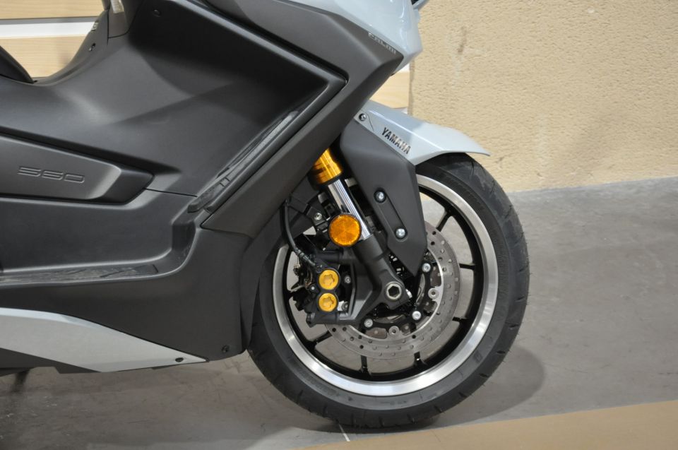 YAMAHA XP T-MAX 560 TECH MAX 1