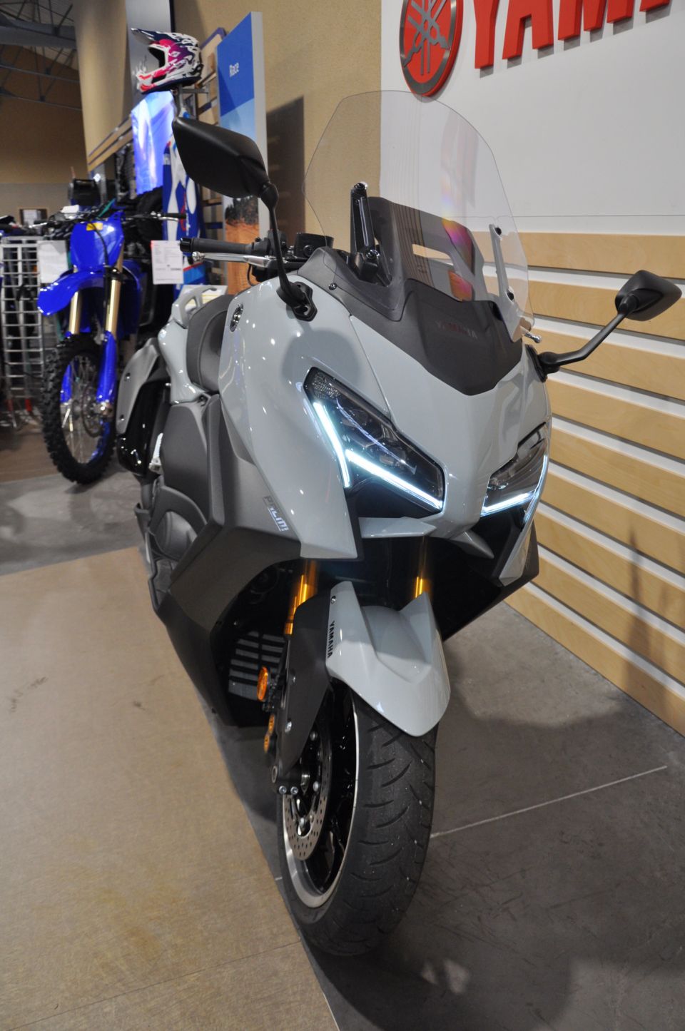 YAMAHA XP T-MAX 560 TECH MAX 5