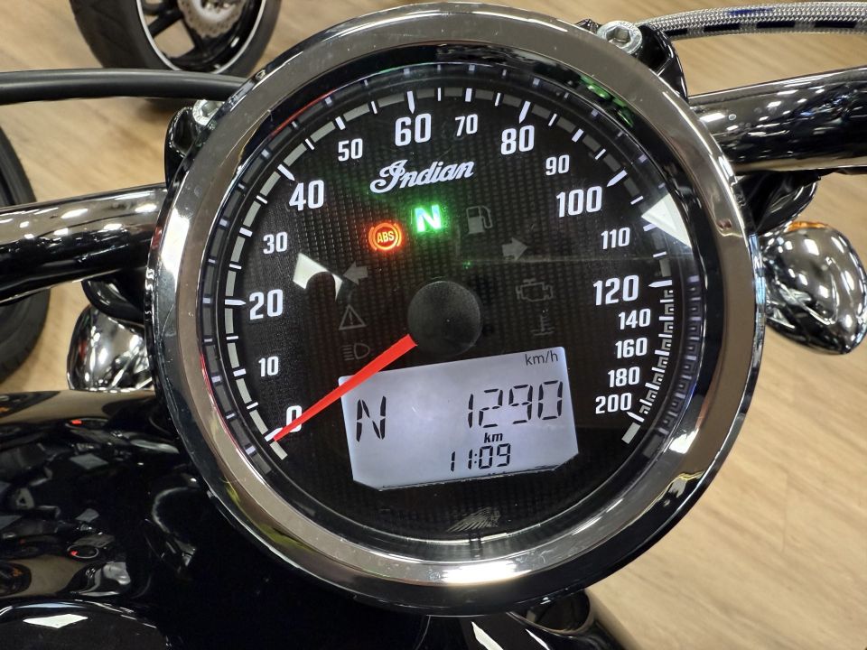 INDIAN SCOUT 1133 27