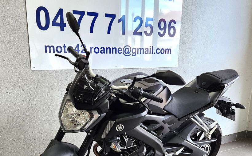 YAMAHA MT-125 2