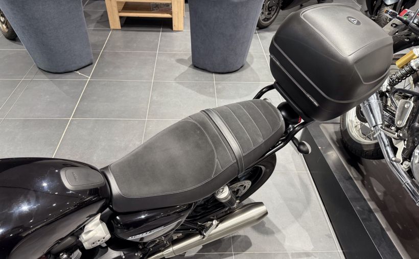 TRIUMPH STREET TWIN  900 3