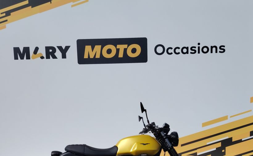 MOTO GUZZI V7 STONE 0