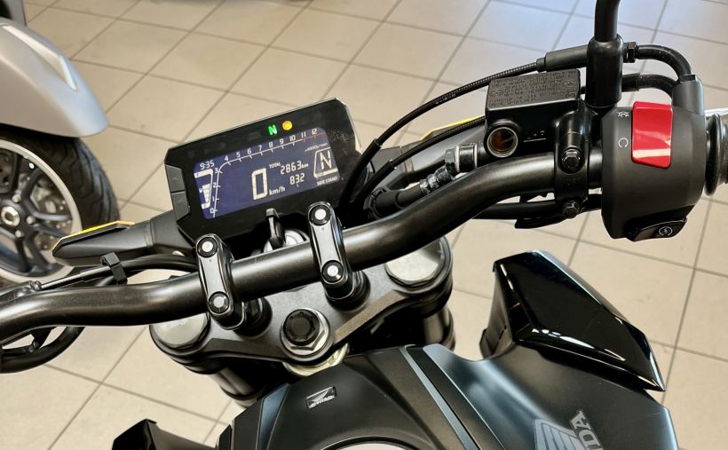 HONDA CBF 125 4