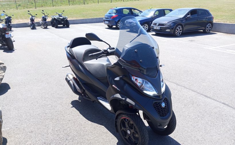 PIAGGIO MP3 500 HPE SPORT ADVANCED ABS ASR 3