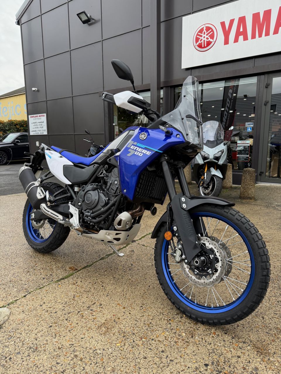 YAMAHA XTZ TENERE 700 4