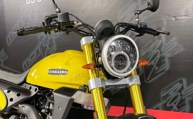 FANTIC CABALLERO 500 SCRAMBLER 1
