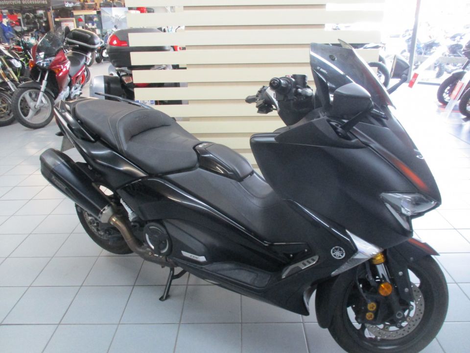 YAMAHA XP T-MAX 530 DX 0