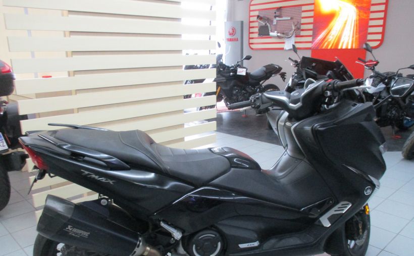 YAMAHA XP T-MAX 530 DX 1