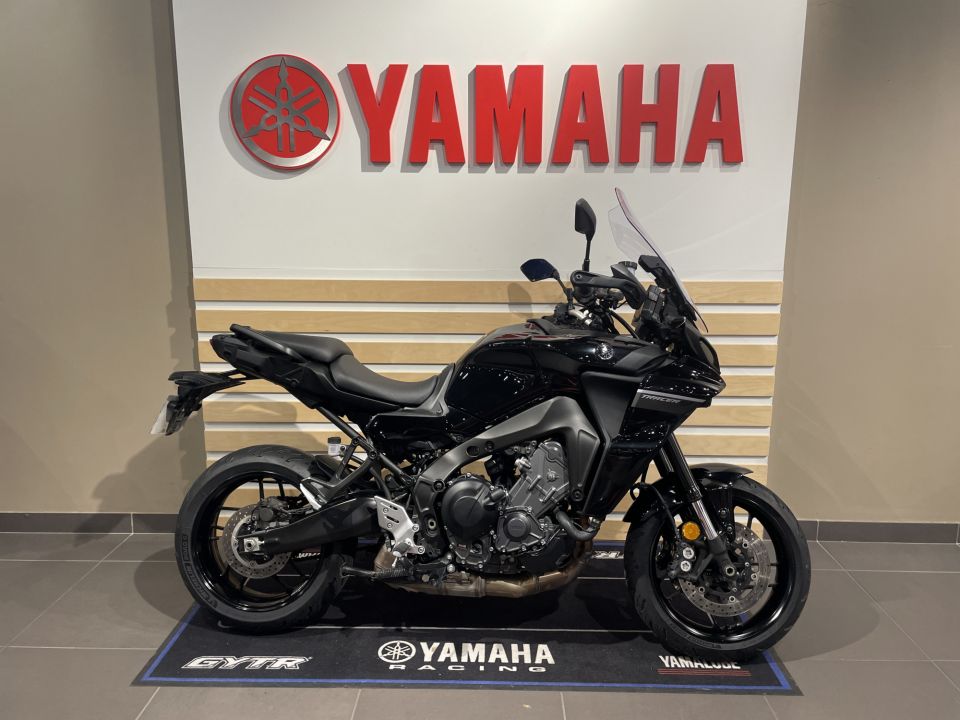 YAMAHA TRACER 9 0
