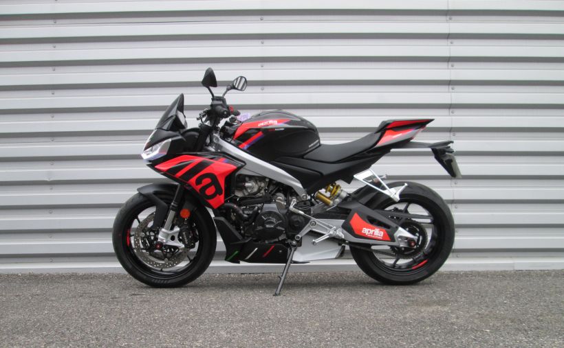 APRILIA TUONO 660 FACTORY 3
