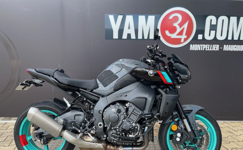 YAMAHA MT-10 0