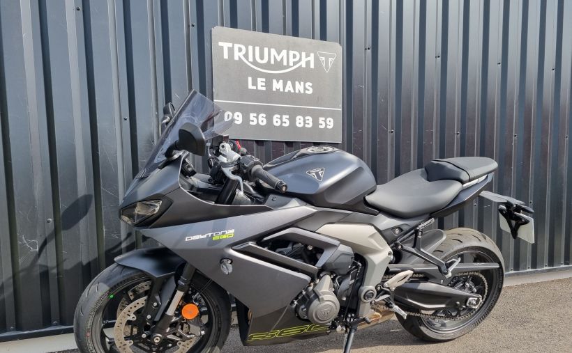 TRIUMPH 	DAYTONA 660 25