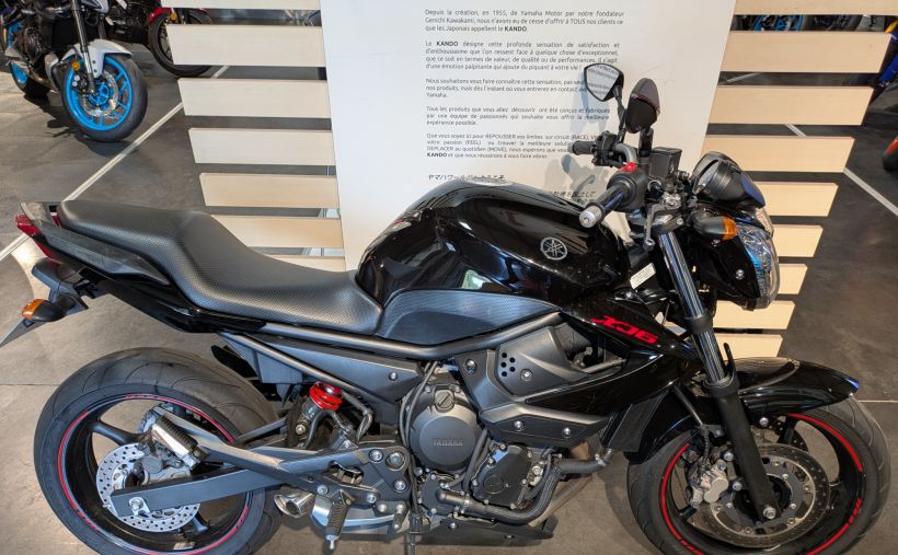 YAMAHA XJ6-N 1