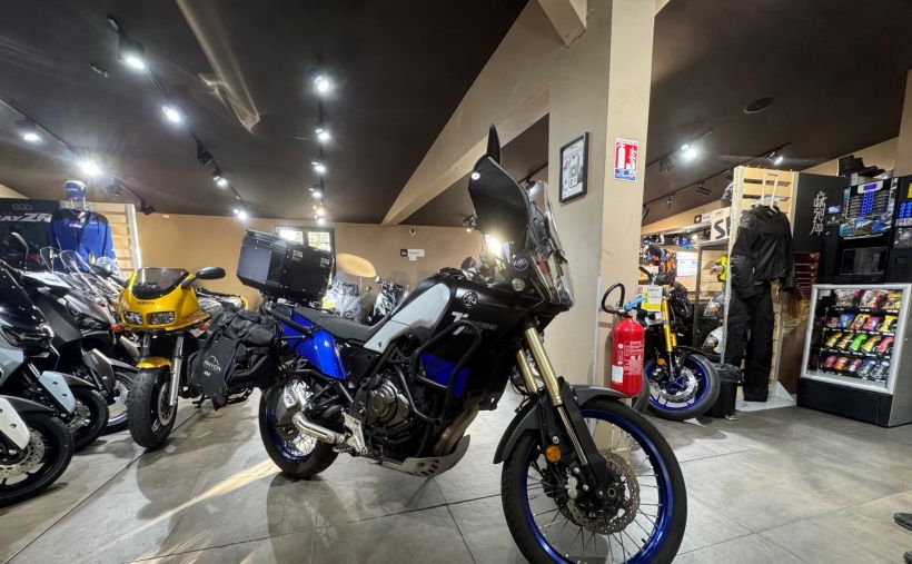 YAMAHA XTZ TENERE 700 1