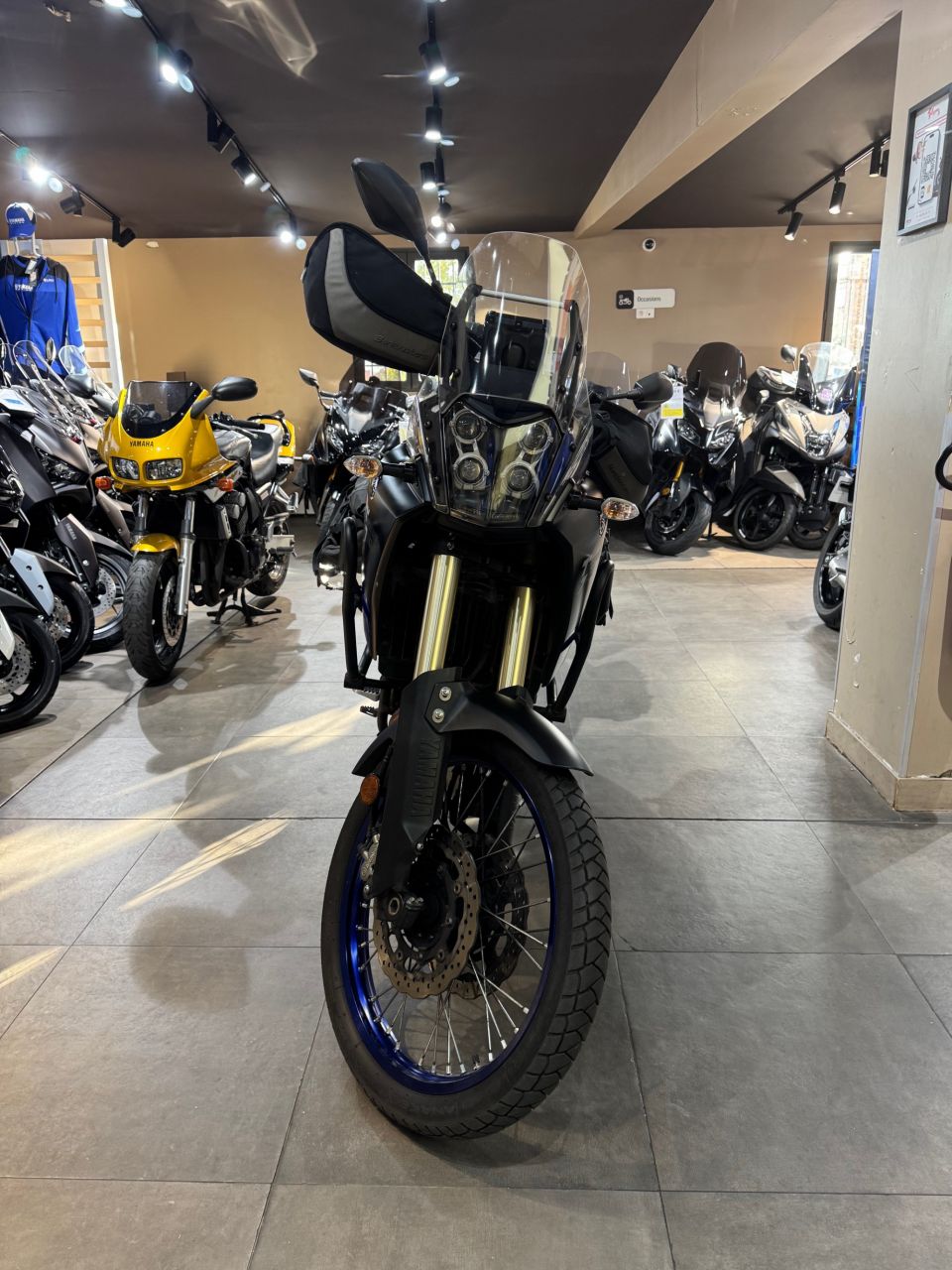 YAMAHA XTZ TENERE 700 2