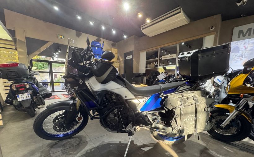 YAMAHA XTZ TENERE 700 4