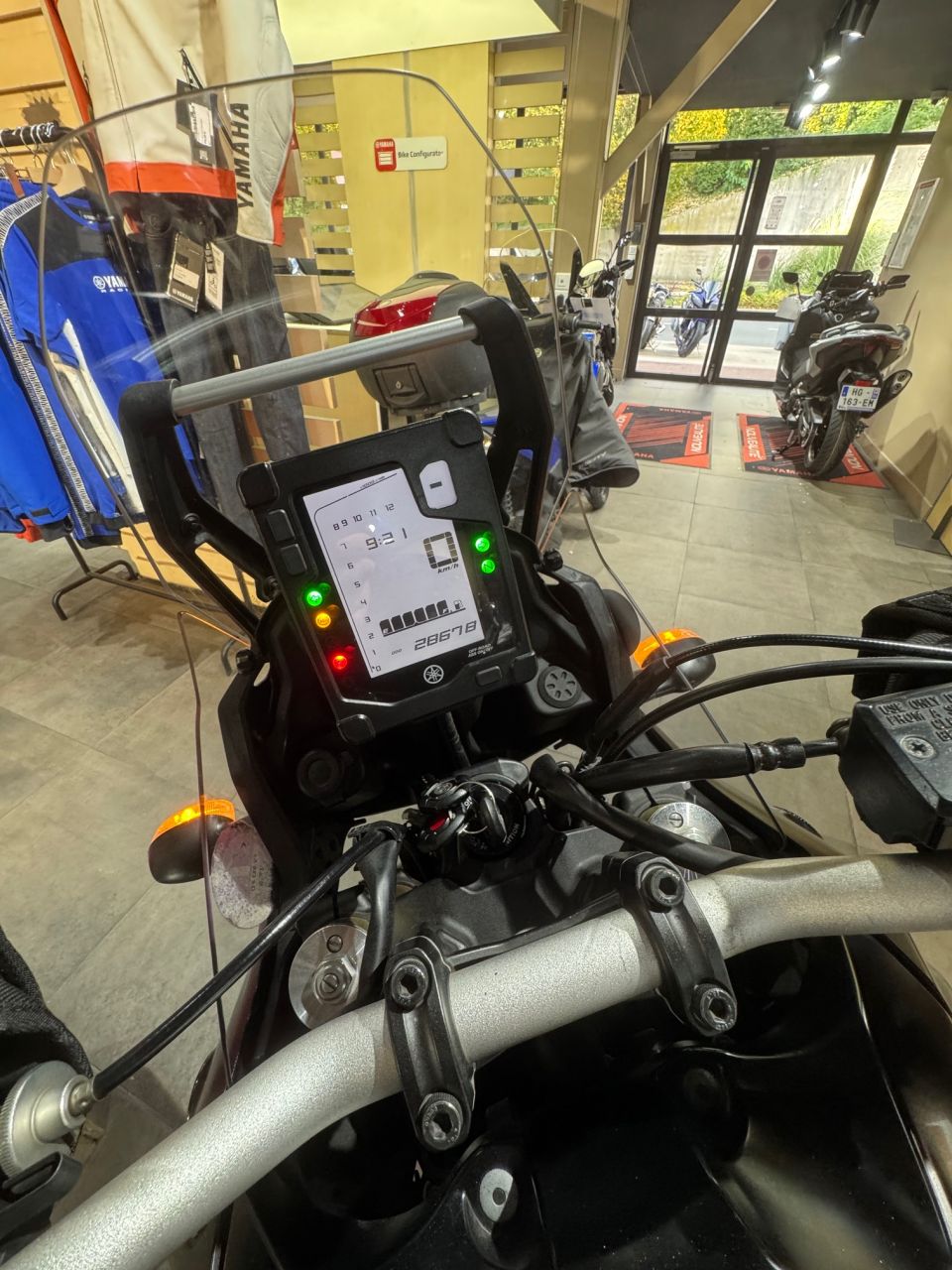 YAMAHA XTZ TENERE 700 6