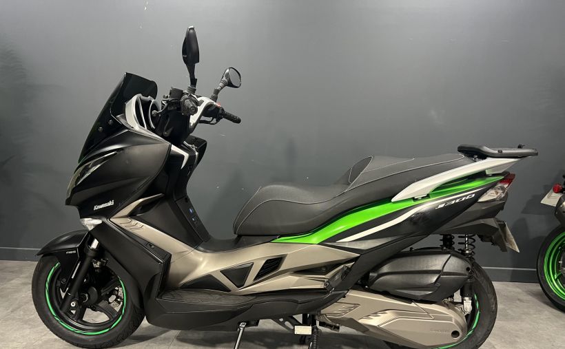 KAWASAKI J300 18