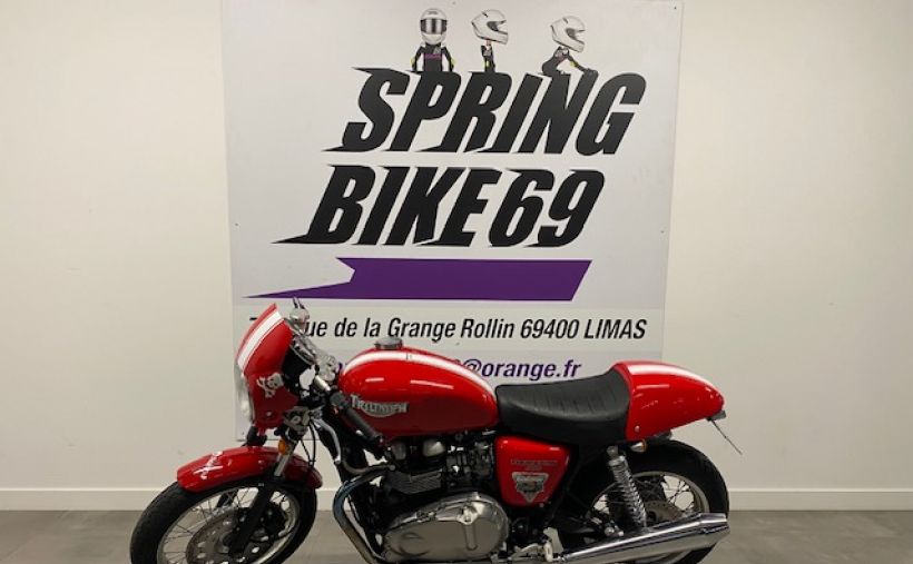 TRIUMPH THRUXTON 900 0