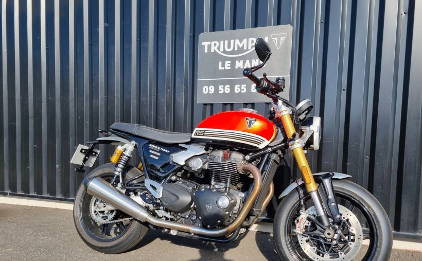 TRIUMPH SPEED TWIN 1200 5