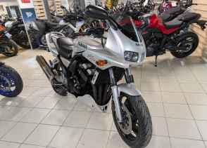 YAMAHA FZS FAZER - 2000