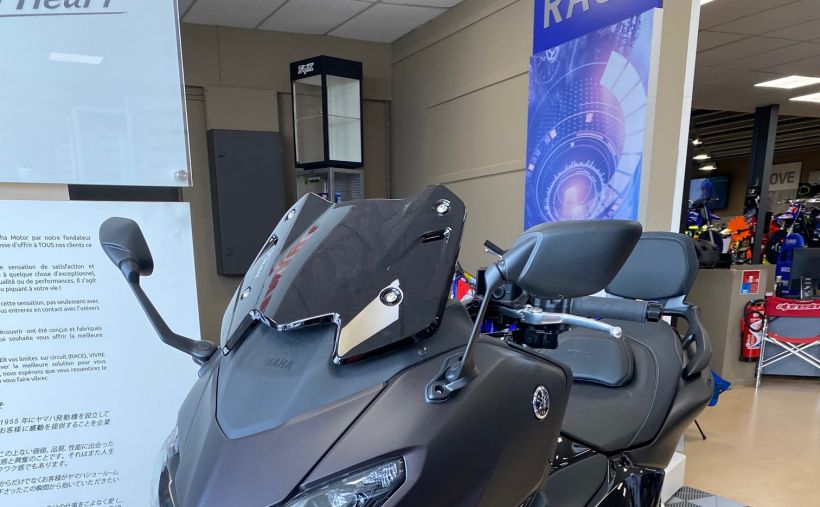 YAMAHA XP T-MAX 500 ABS TECH MAX 1