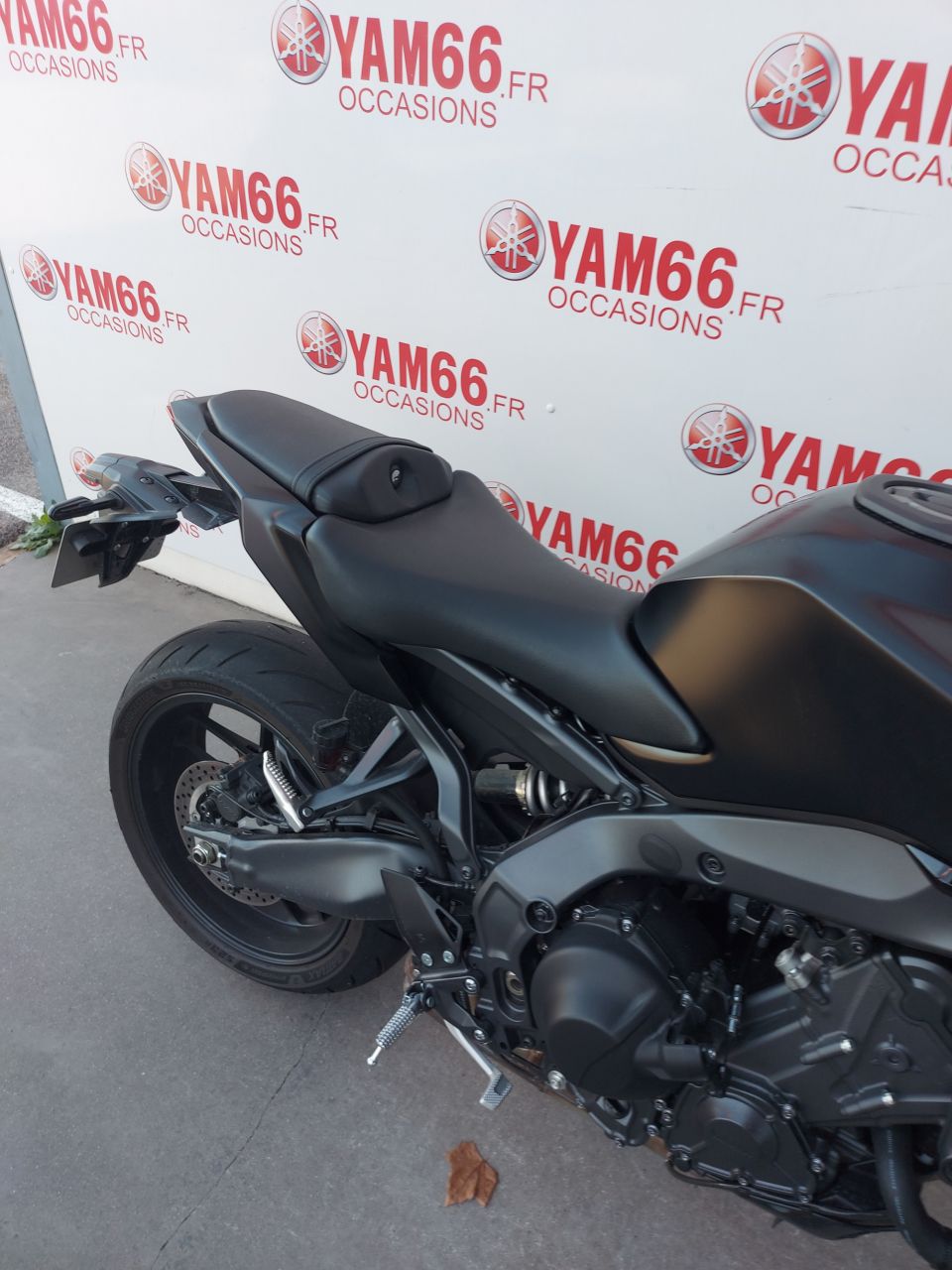 YAMAHA MT-09 2