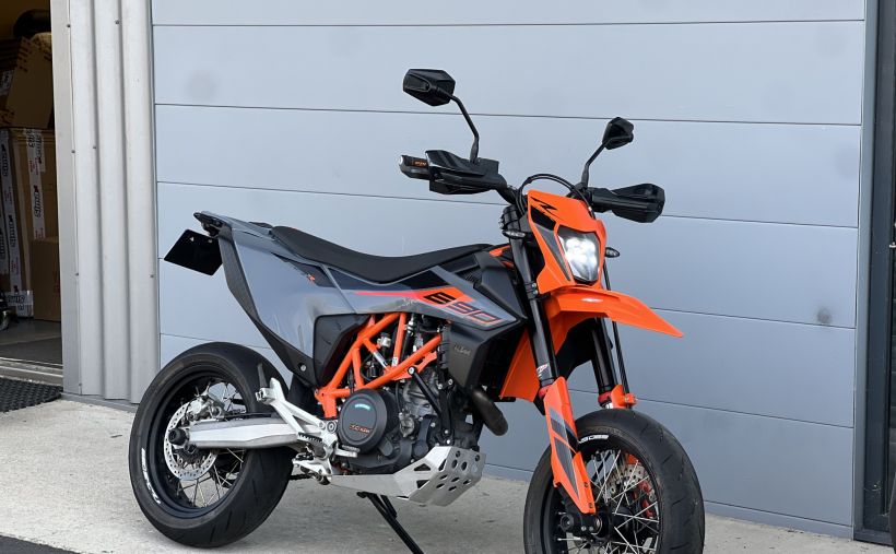 KTM 690 SMC R 1