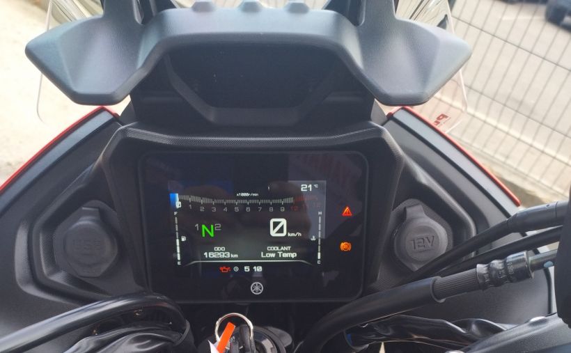 YAMAHA TRACER 700 5