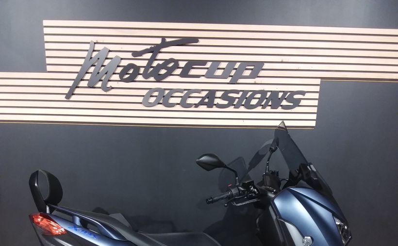 YAMAHA XMAX 125 0