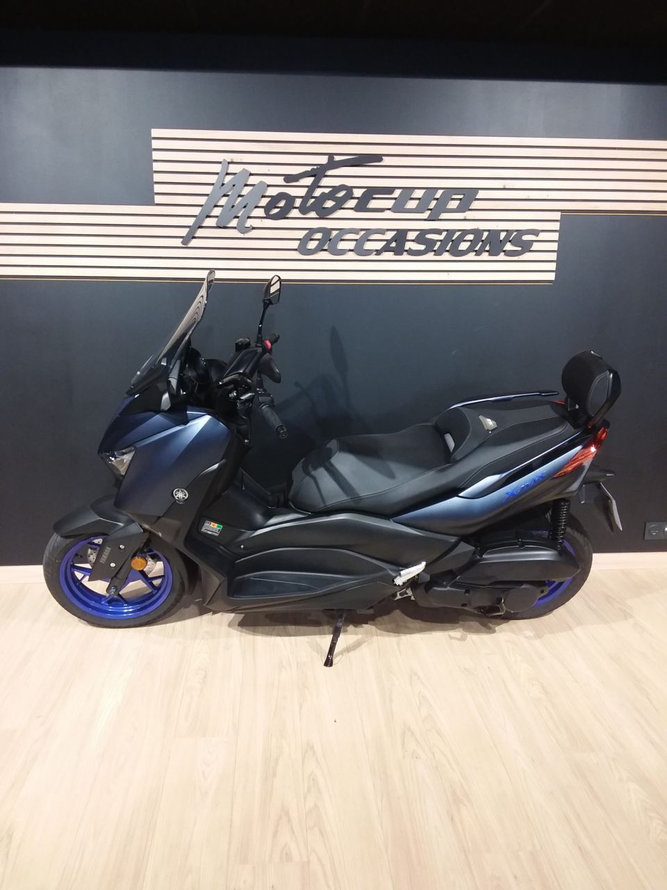 YAMAHA XMAX 125 2