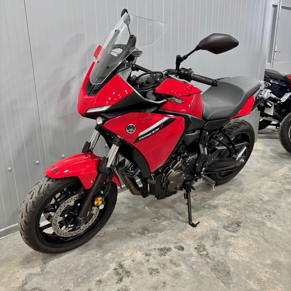 YAMAHA TRACER 7 12