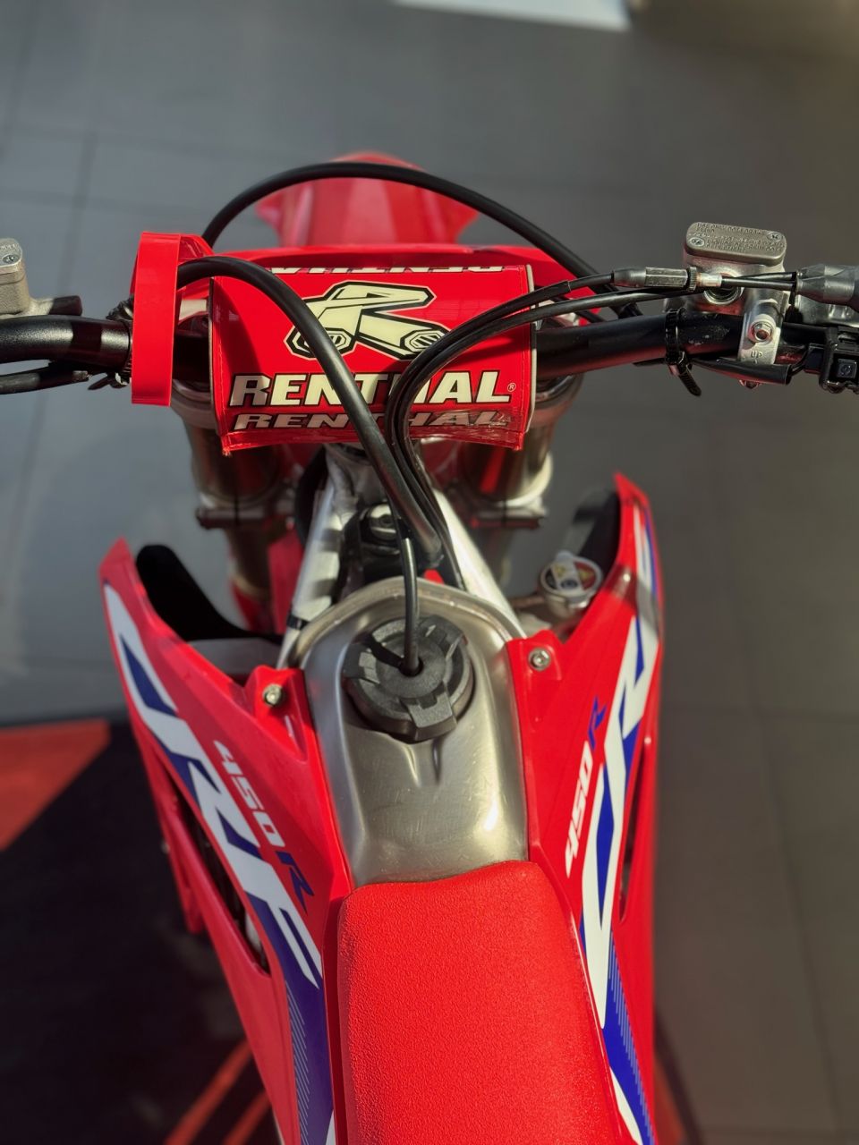 HONDA CR450F 4
