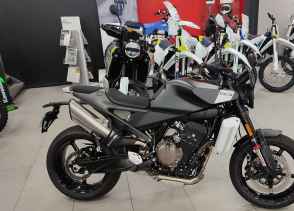 HUSQVARNA SVARTPILEN 801 - 2024